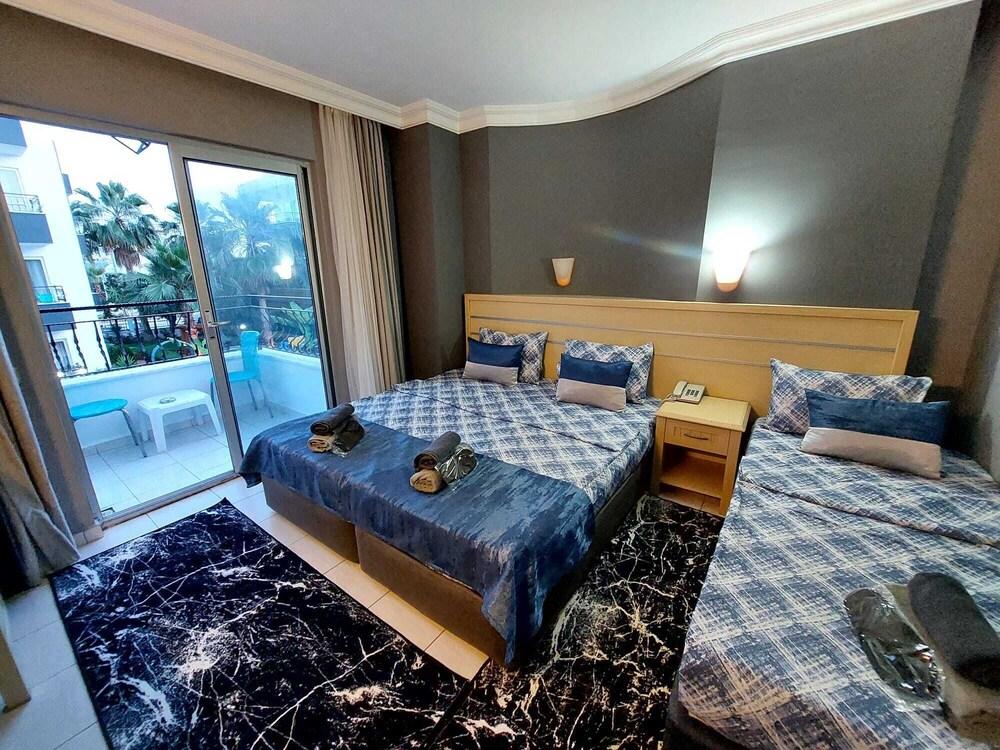 SUMMER ROSE HOTEL — SIDE — фотография отеля №25