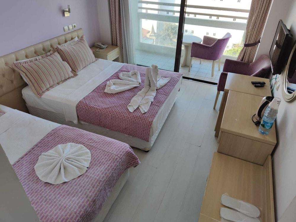 PORTERAS OTEL — KUSADASI — фотография отеля №2