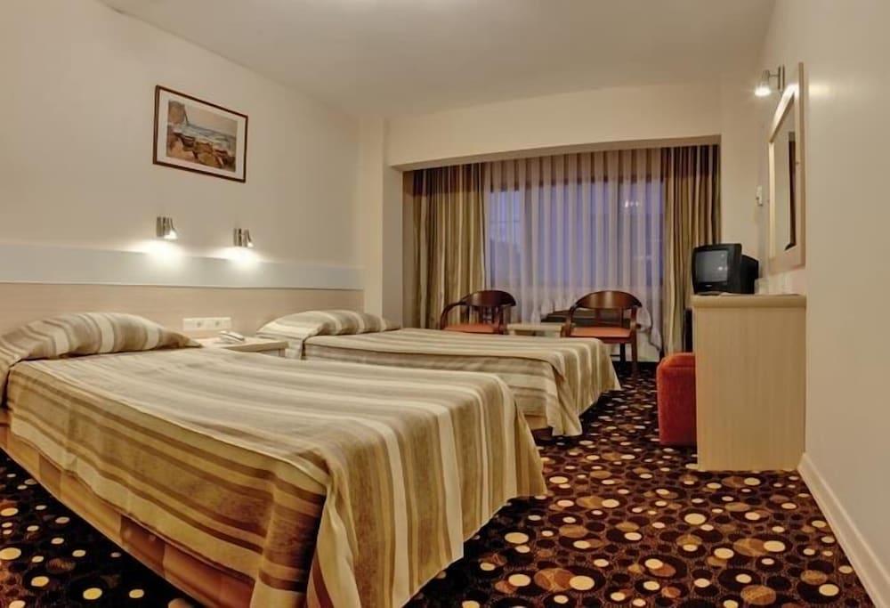 OTEL YUMUKOGLU — IZMIR — фотография отеля №7