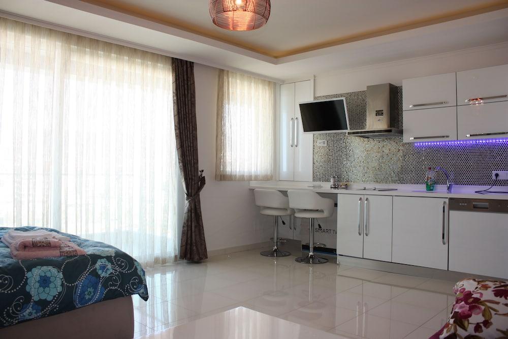 MODA MARINE APARTMENTS — KESTEL — фотография отеля №17