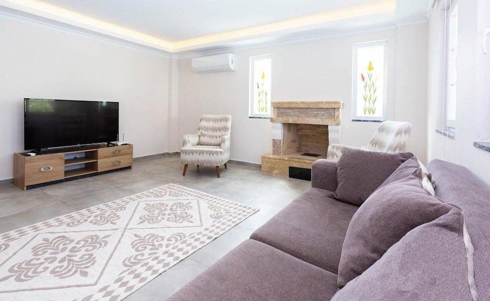 REMARKABLE 6-BED VILLA ZAMBAK DALYAN — DALYAN — fotografie hotel nr. 8