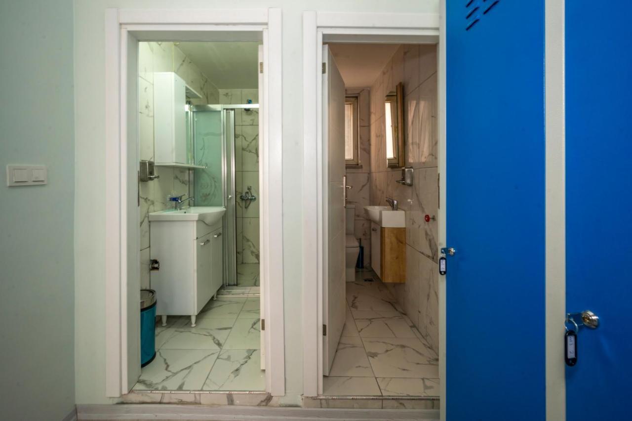 XALILA HOSTEL & CAFE LADIES ROOM (ADULTS ONLY) — ISTANBUL — фотография отеля №16