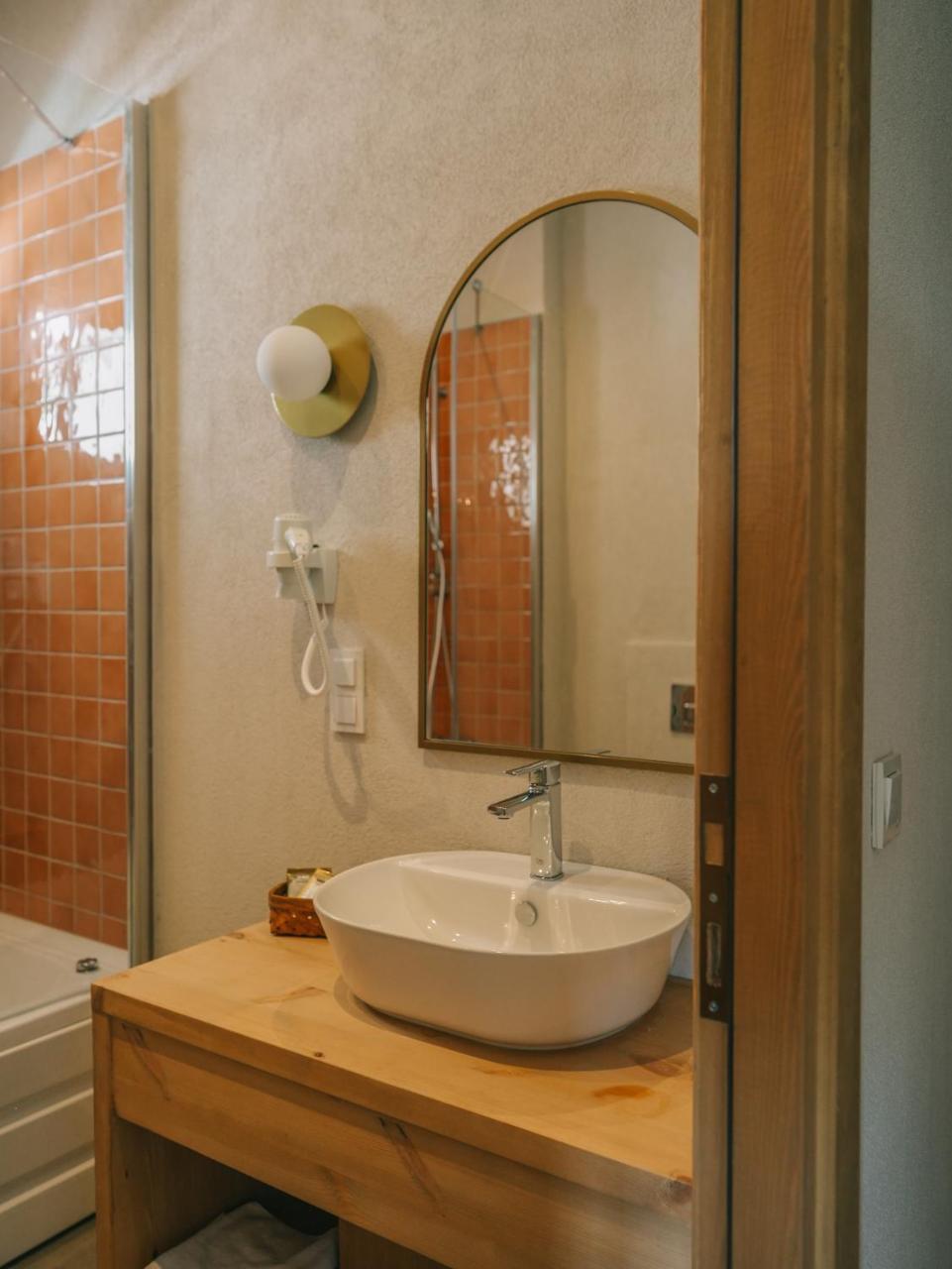 NEPHOS HOTEL — SIDE — фотография отеля №9