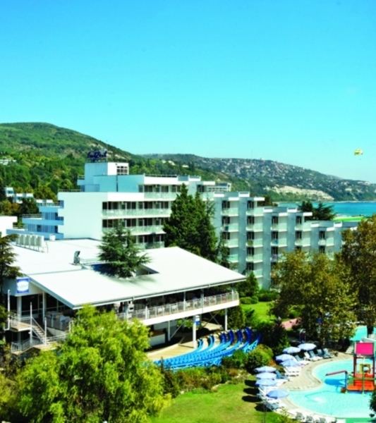 SANDY BEACH — ALBENA