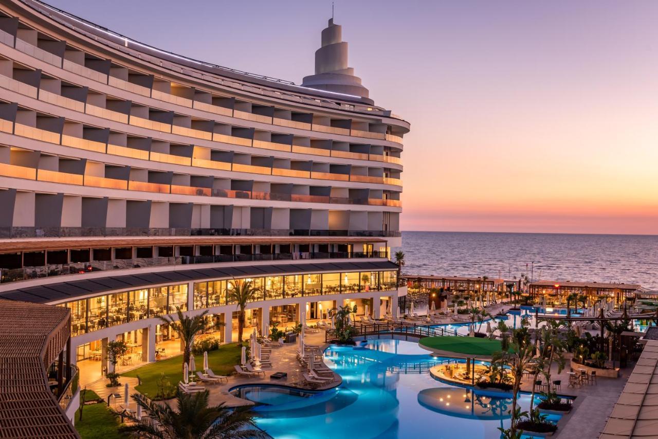 SEADEN QUALITY RESORT & SPA — SIDE
