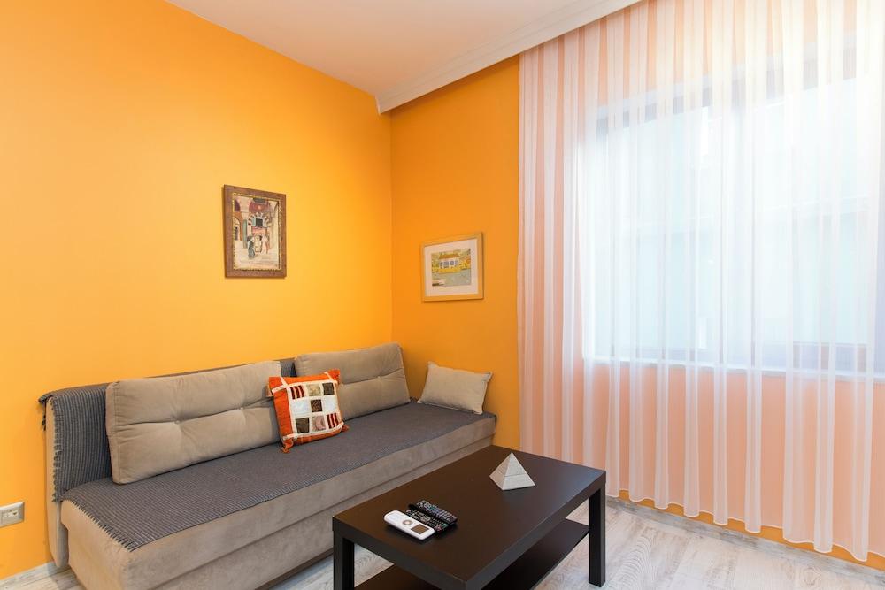 ISTANBUL APARTMENTS ISTIKLAL — ISTANBUL — фотография отеля №29