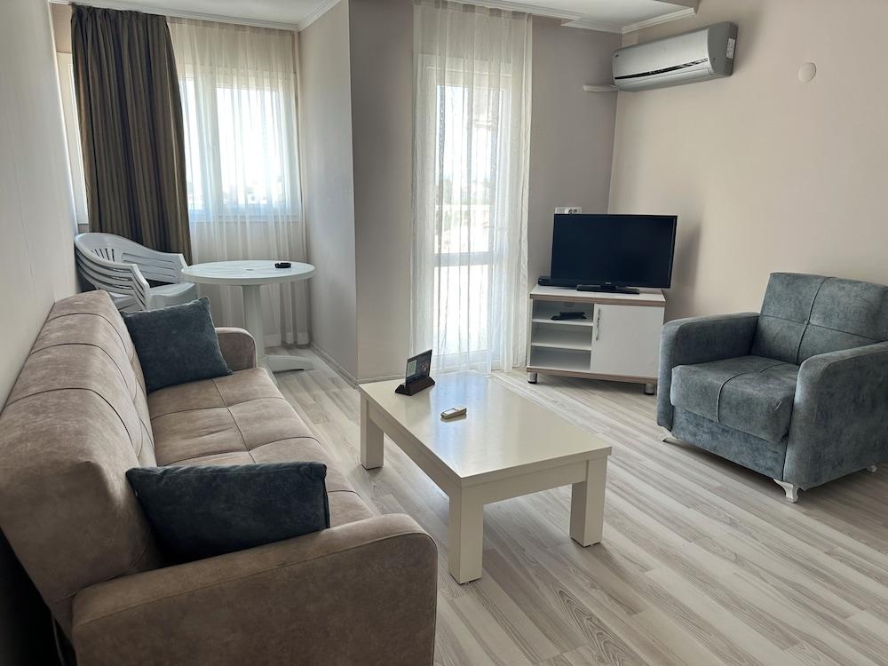 SILVER TOWER RESIDENCE FAMILY SUITES — KUSADASI — fotografie hotel nr. 17