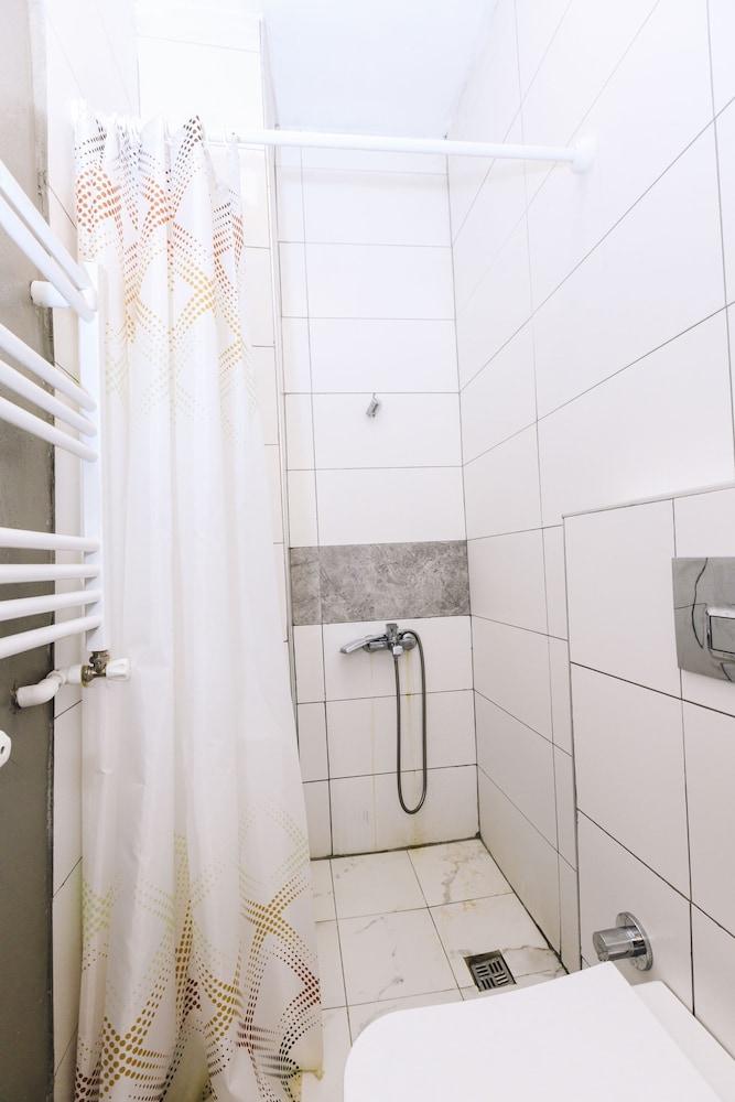 STYLISH PRIVATE ROOM AT THE TAKSIM — ISTANBUL — fotografie hotel nr. 11