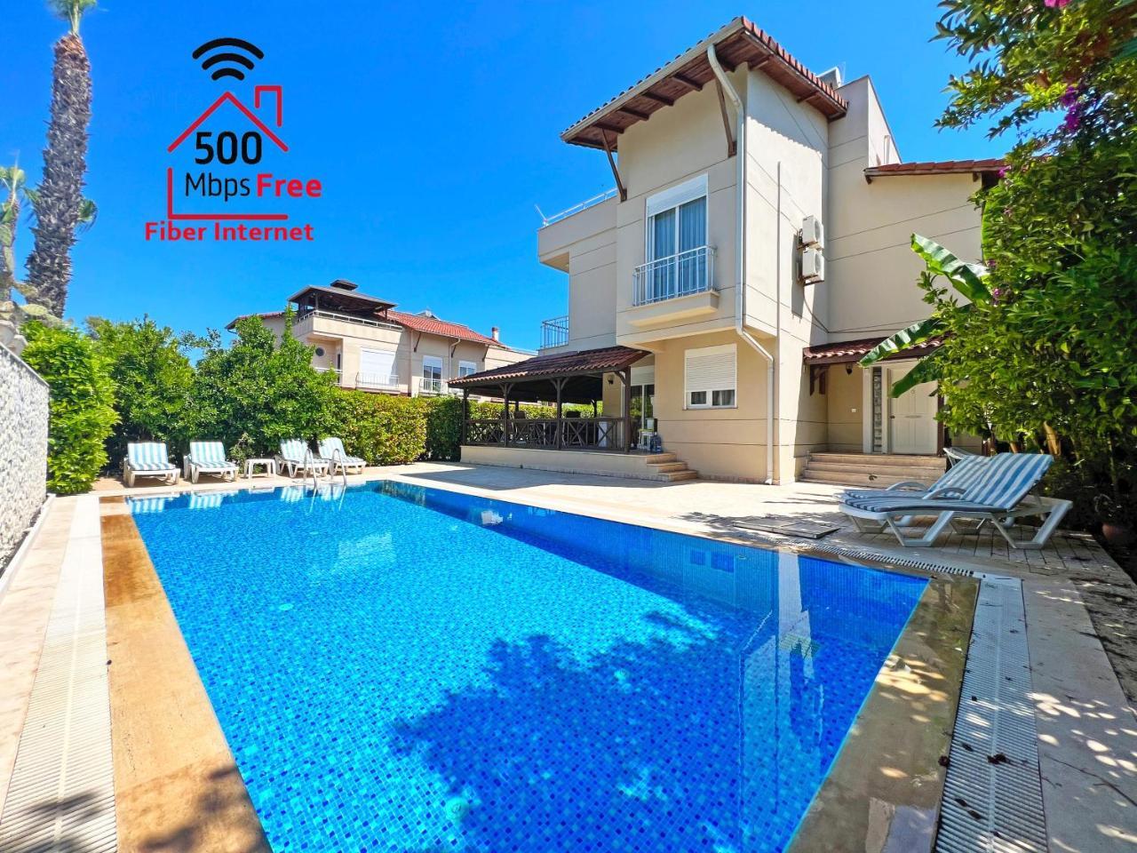 PARADISE TOWN VILLA ABEL — BELEK