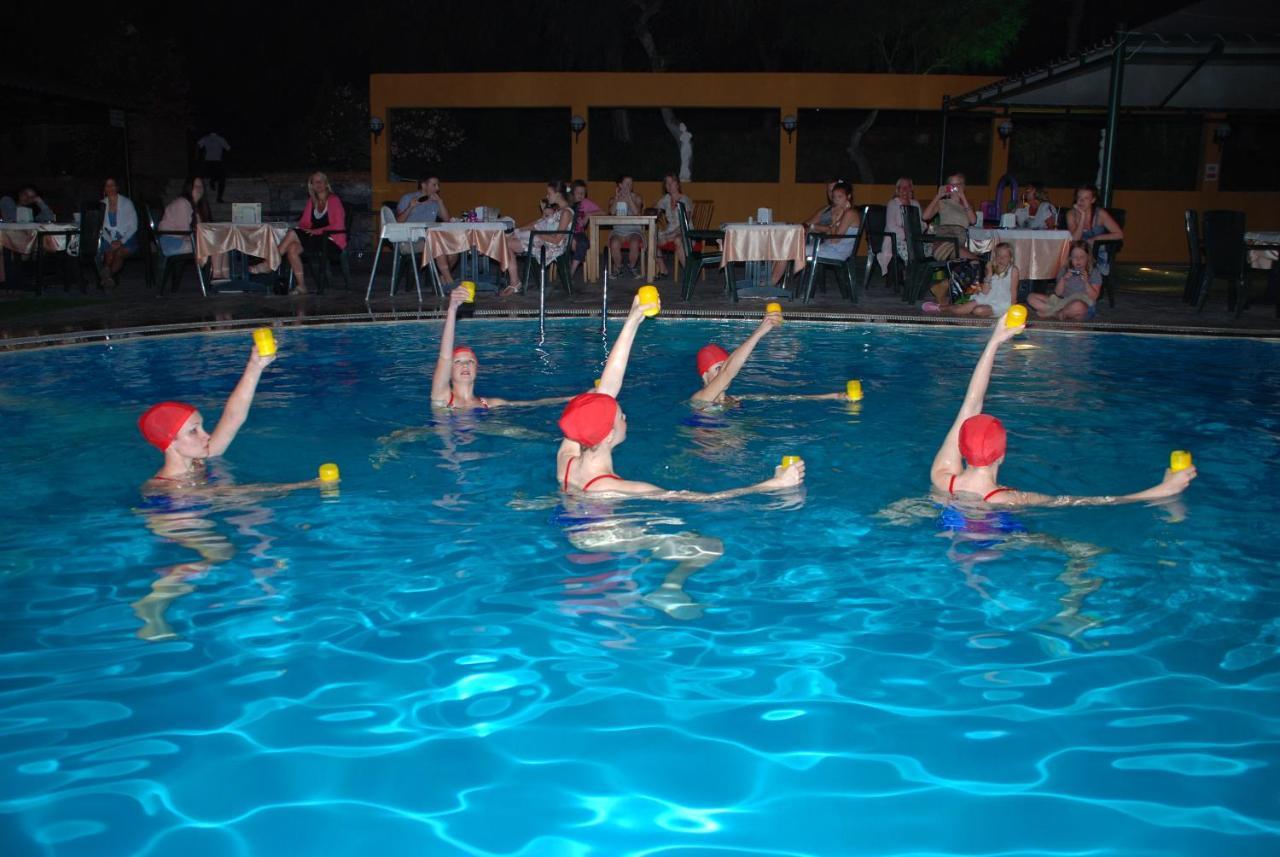 TUNTAS FAMILY SUITES KUSADASI — KUSADASI — fotografie hotel nr. 31