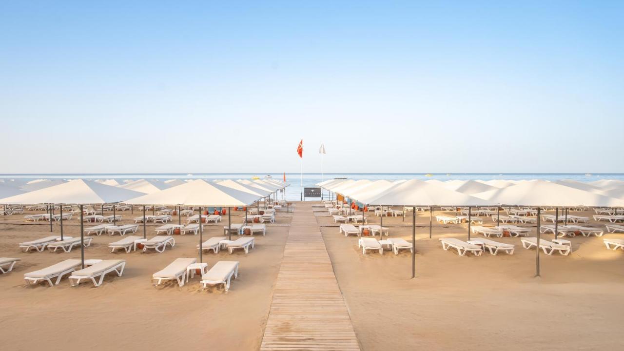 MIRAMARE QUEEN HOTEL — SIDE — фотография отеля №4
