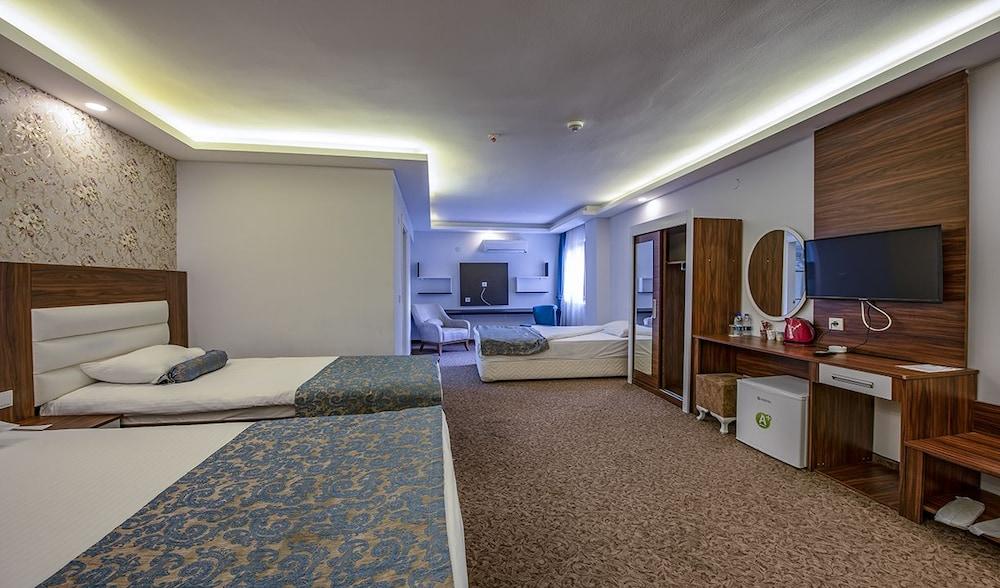IZMIR MADI OTEL — IZMIR — фотография отеля №20
