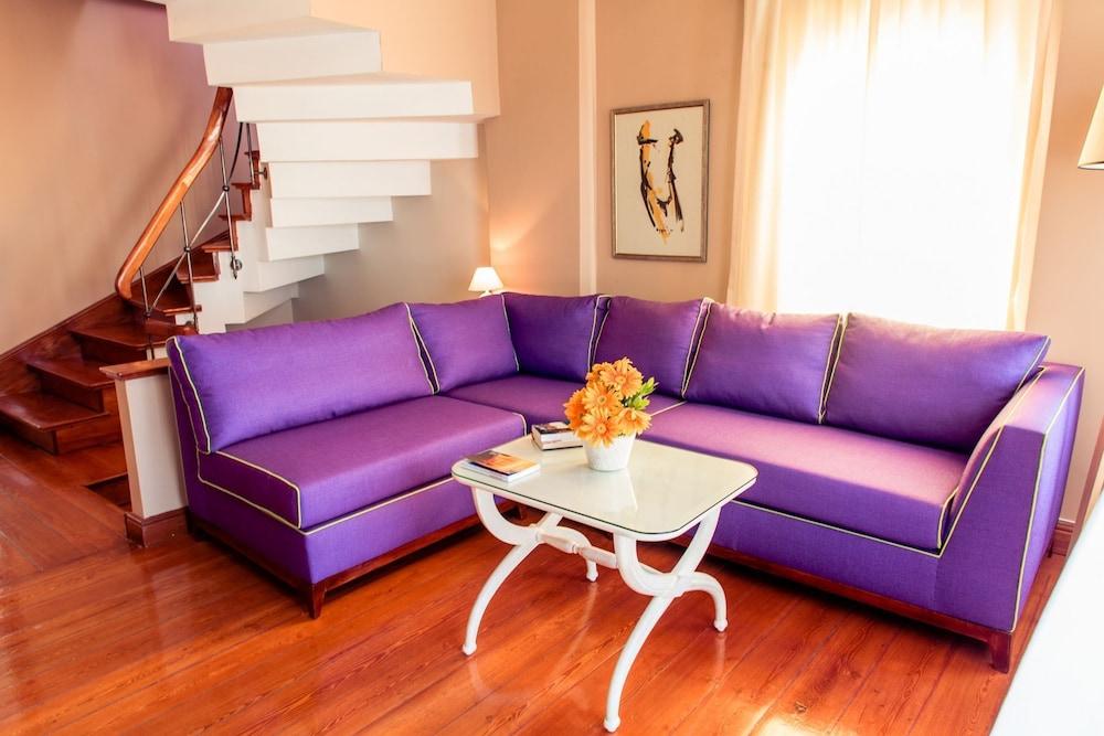 BEAUTIFUL APARTMENT WITH BOSPHORUS VIEWS, ISTANBUL — ISTANBUL — fotografie hotel nr. 19