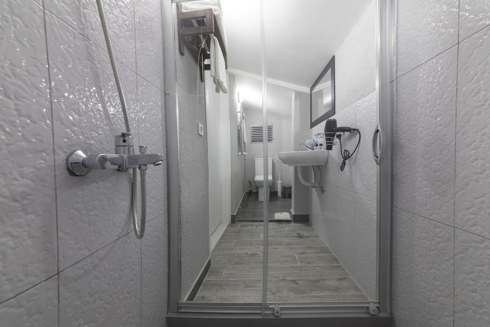 ROYAL TAKSIM SUITES — ISTANBUL — фотография отеля №17
