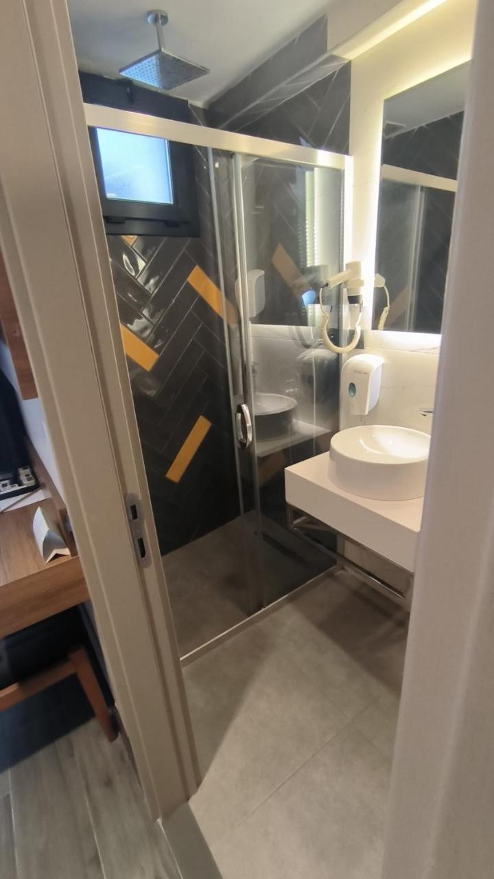 ROI HOTEL IZMIR — IZMIR — фотография отеля №2