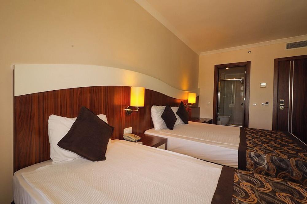 THRONE BEACH RESORT & SPA — KIZILOT — фотография отеля №3