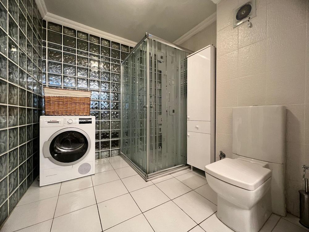 MODERN APARTMENT NEAR OSMANBEY METRO STATION — ISTANBUL — фотография отеля №10