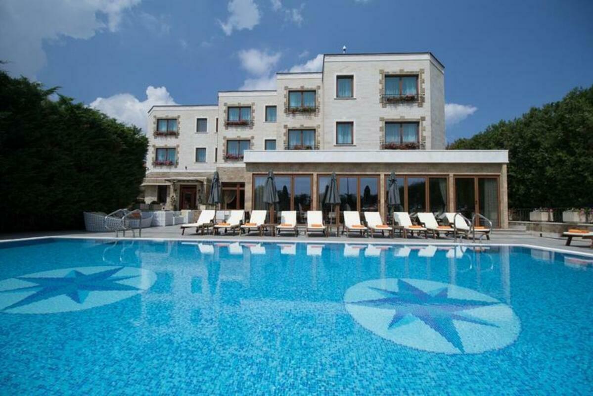 MARINA RESIDENCE — VARNA