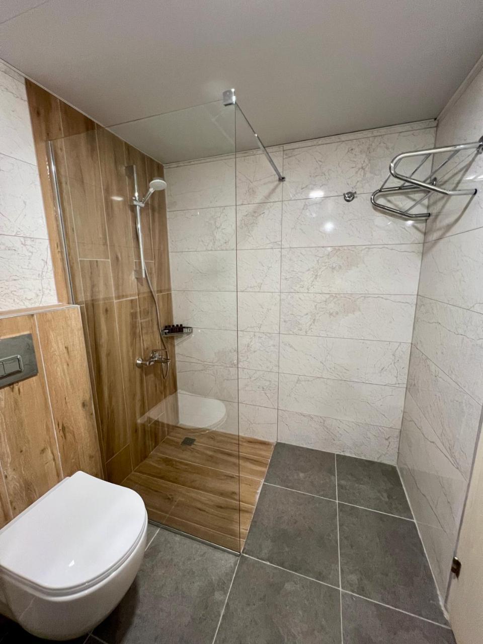 LEMAS SUITE HOTEL — SIDE — фотография отеля №25