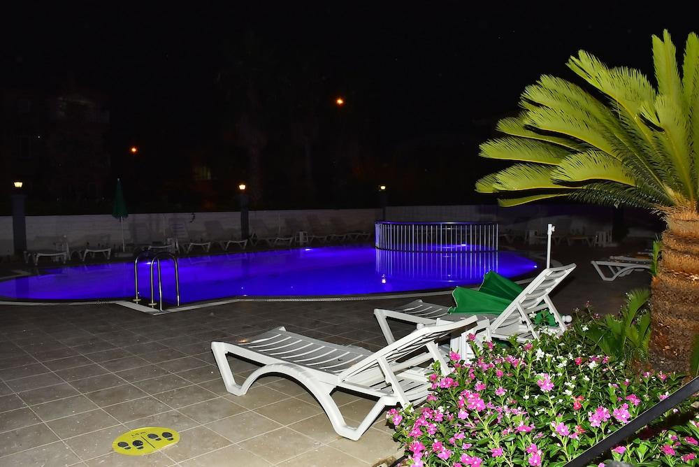NORA SUIT HOTEL — SIDE — фотография отеля №17