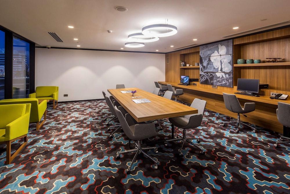 HAMPTON BY HILTON ISTANBUL KURTKOY — ISTANBUL — фотография отеля №31