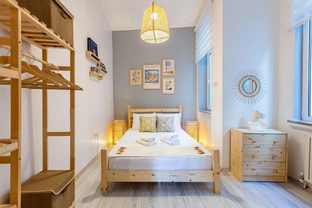 EXCEPTIONAL FLAT NEAR METRO AND GALATA — ISTANBUL — фотография отеля №4