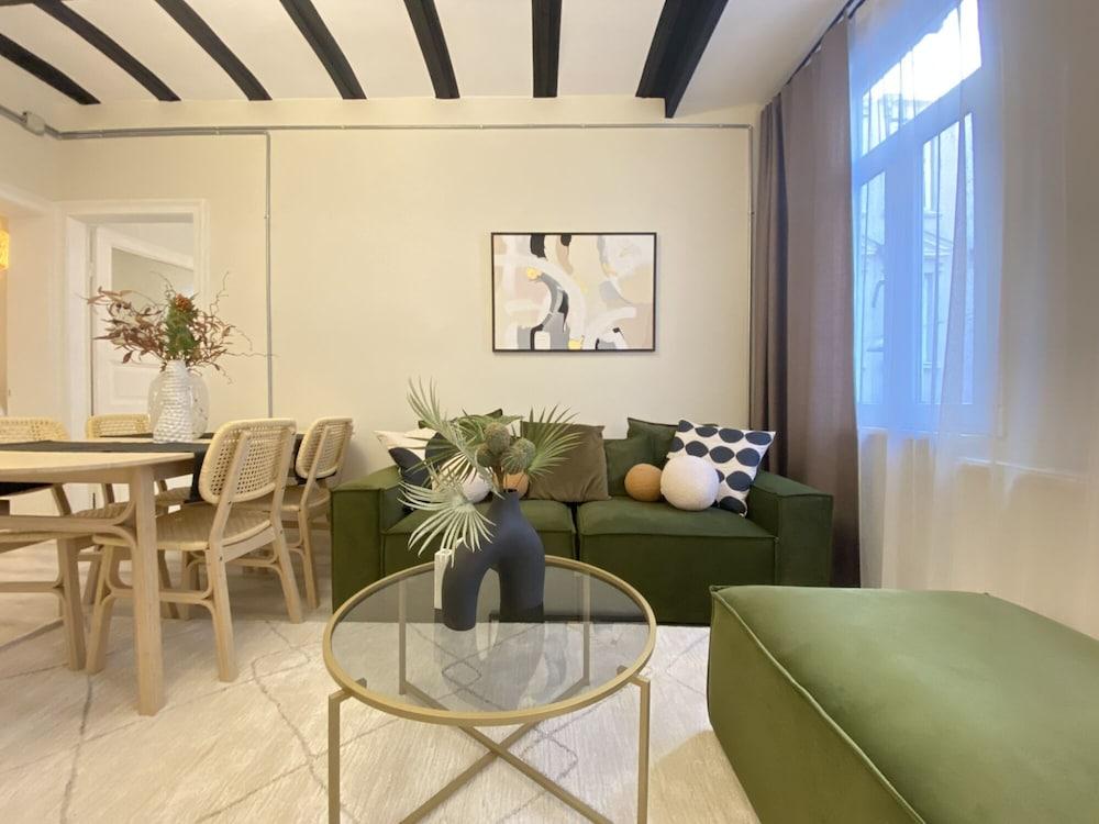 GEM OF GALATA DISCOVER RENOVATED FLAT — ISTANBUL — фотография отеля №3