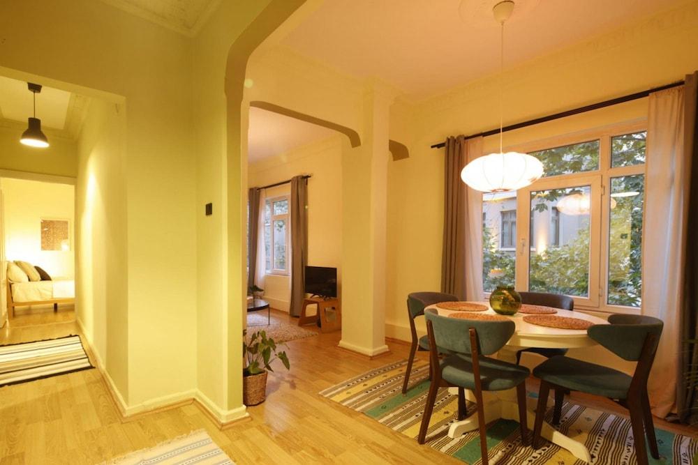 VIBRANT FLAT WITH EXCELLENT LOCATION IN BEYOGLU — ISTANBUL — fotografie hotel nr. 9