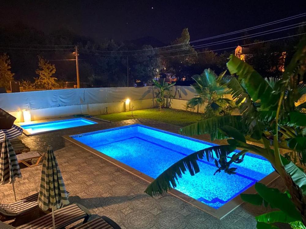 REMARKABLE 4-BED VILLA TASGIN 2 POOLS — DALYAN — fotografie hotel nr. 22