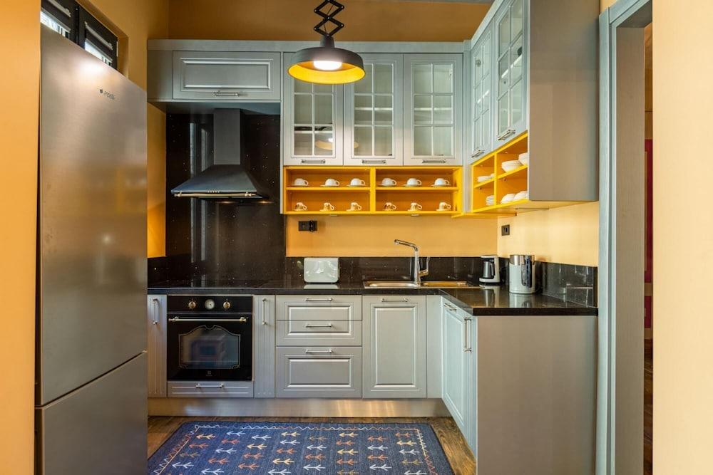 MISSAFIR HISTORICAL FLAT WITH HAMMAM NEAR TAKSIM — ISTANBUL — фотография отеля №3
