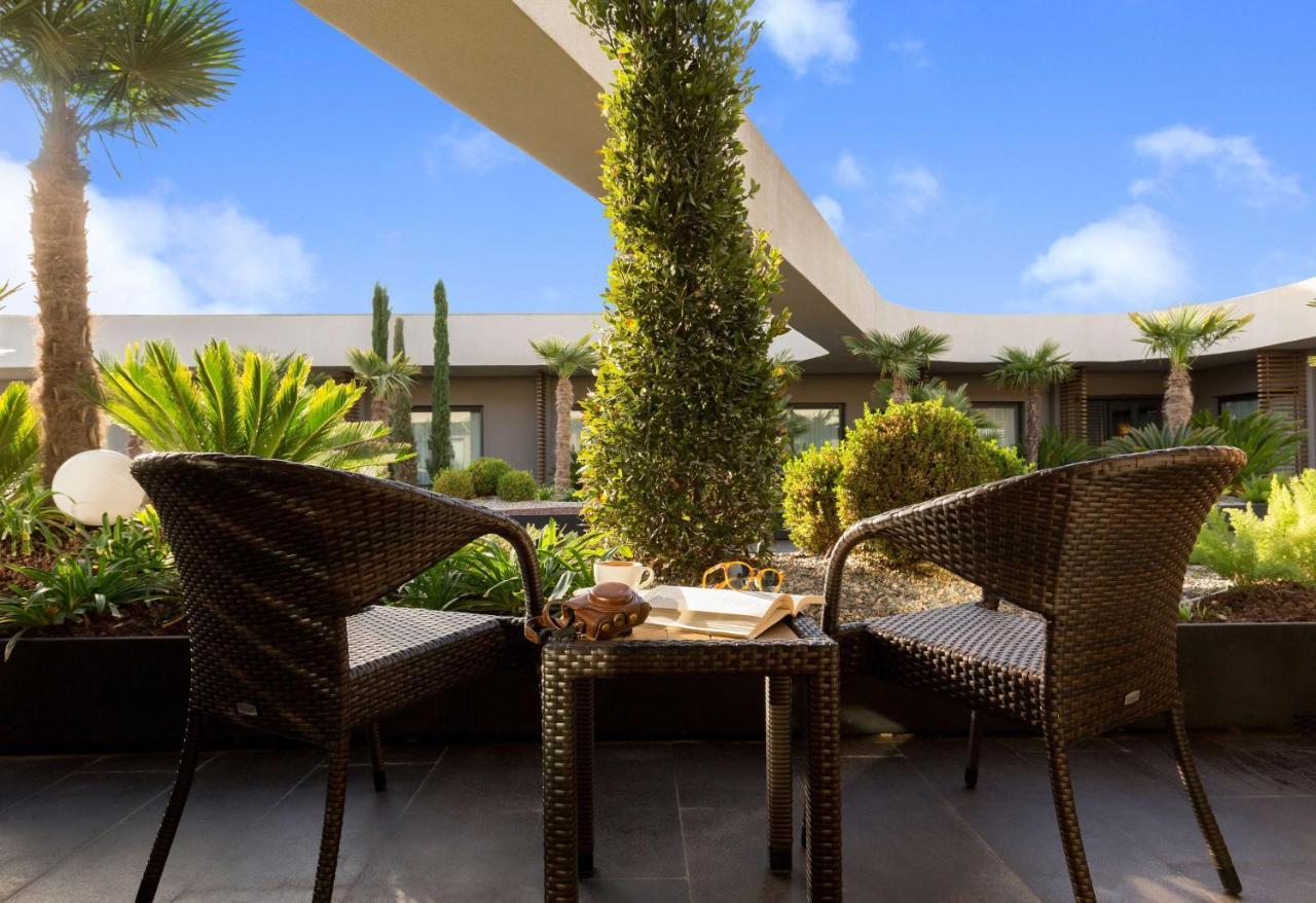 DOUBLETREE BY HILTON IZMIR AIRPORT — IZMIR — фотография отеля №10