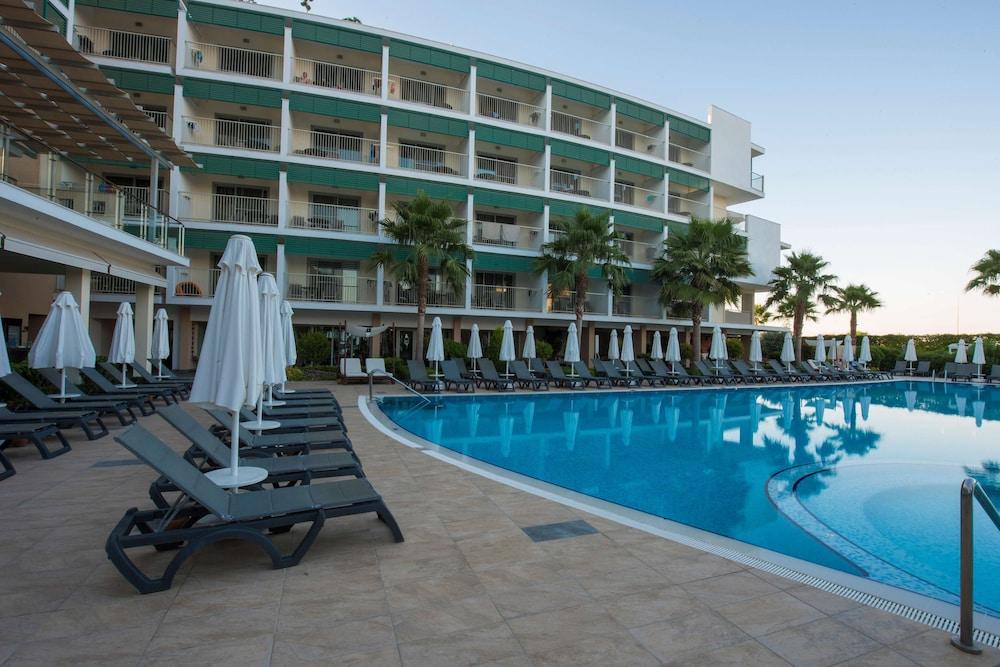 TUI BLUE BARUT ANDIZ (ADULTS ONLY) — SIDE