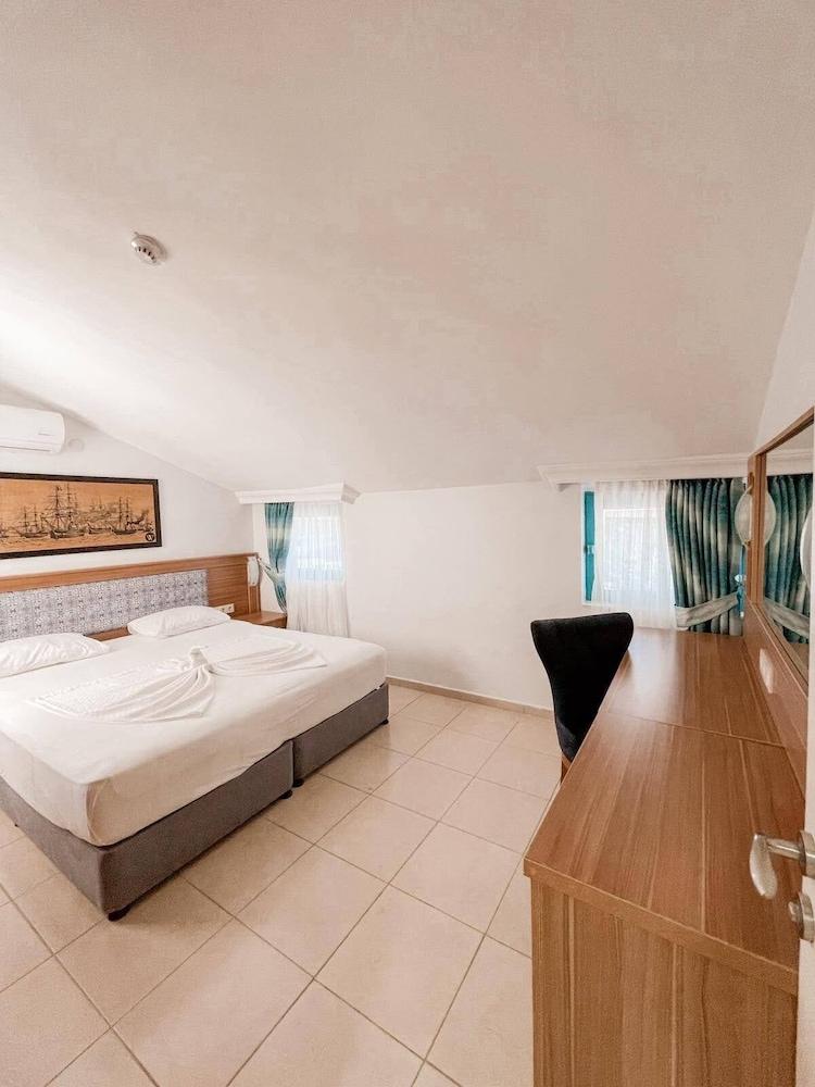 WONDER LIFE HOTEL — SIDE — фотография отеля №13
