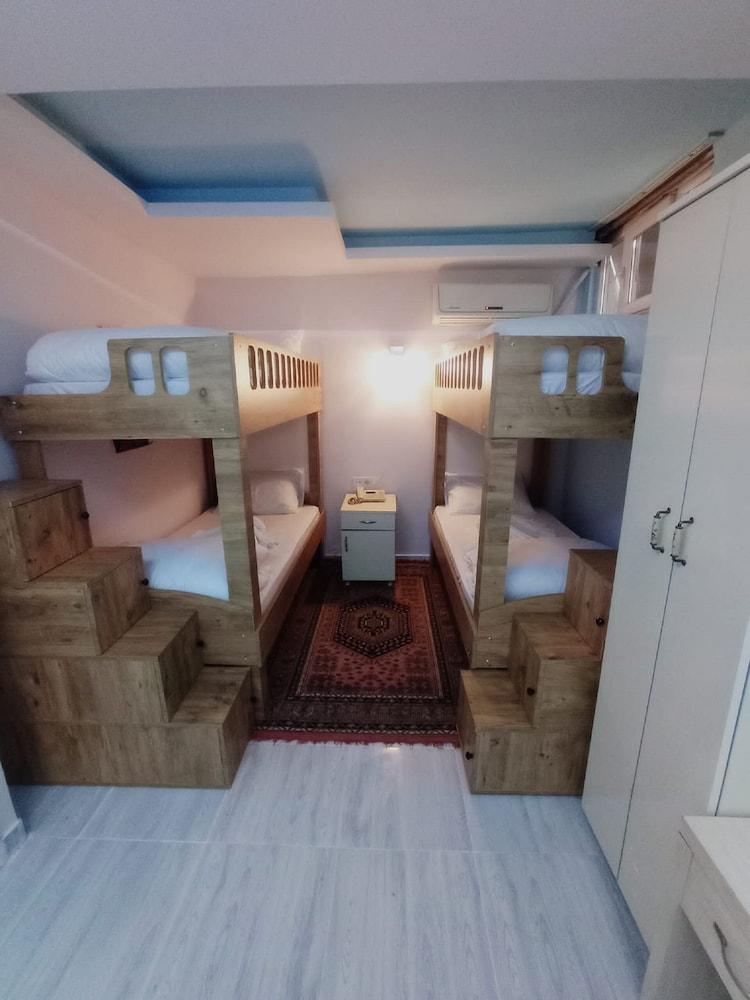 ARMIS HOSTEL (ADULTS ONLY) — ISTANBUL — fotografie hotel nr. 5