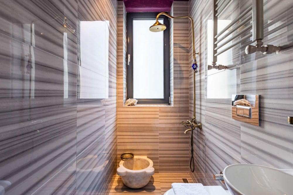 MISSAFIR HISTORICAL FLAT WITH HAMMAM NEAR TAKSIM — ISTANBUL — фотография отеля №18