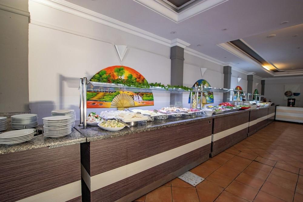PIGALE BEACH RESORT — KUSADASI — фотография отеля №17