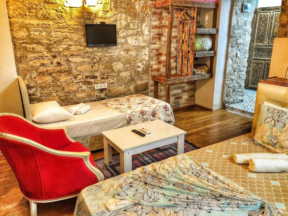 PARMIS BOUTIQUE HOUSE — CESME — fotografie hotel nr. 35