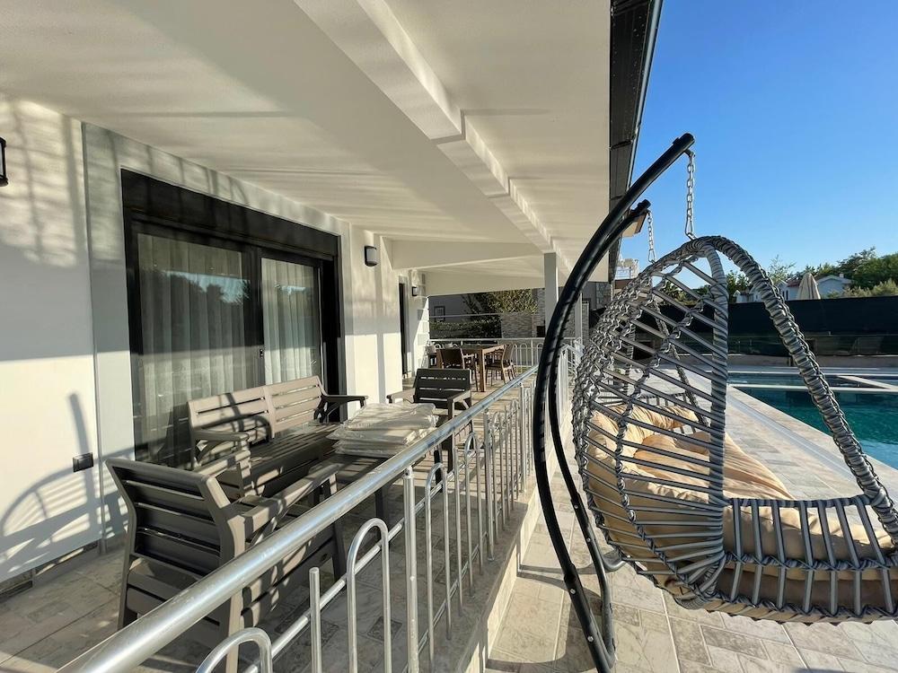 INVITING 4-BED VILLA LINA WITH LUX POOL — DALYAN — fotografie hotel nr. 8