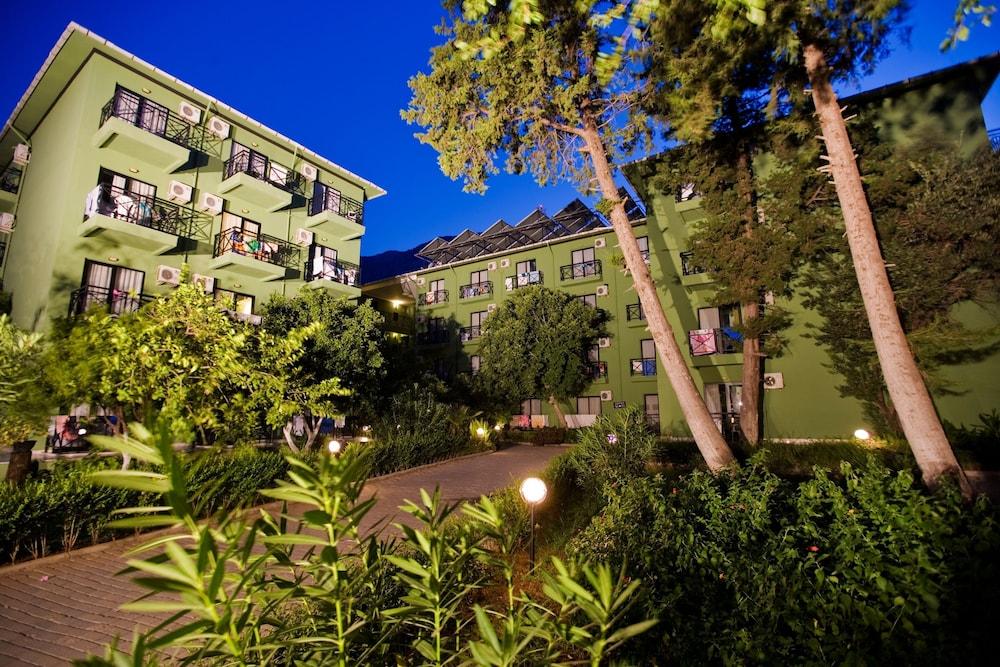 LARISSA HOTEL BELDIBI — BELDIBI