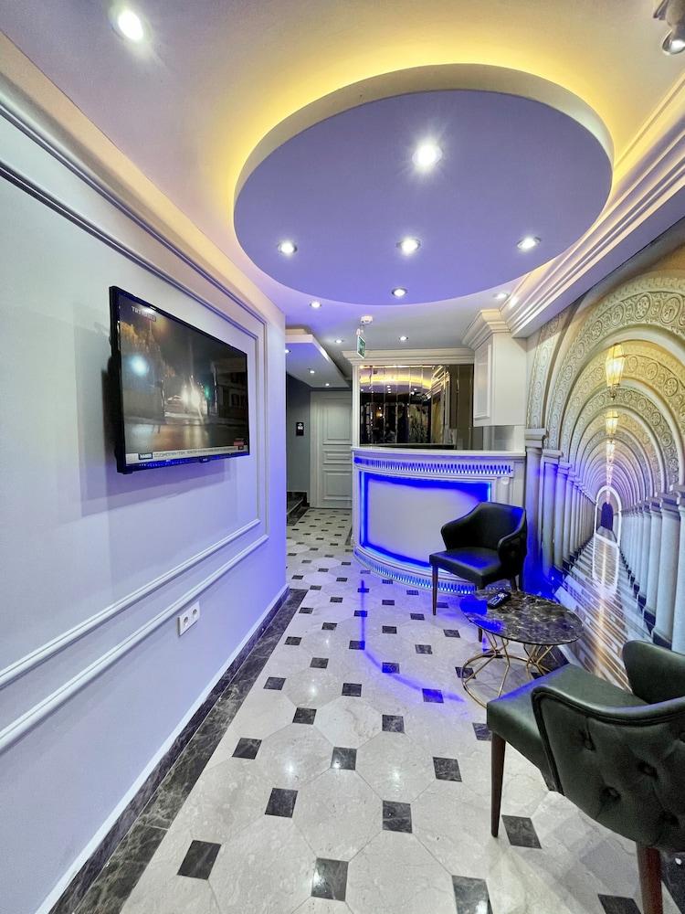 CROWNED HOTEL — ISTANBUL — фотография отеля №2