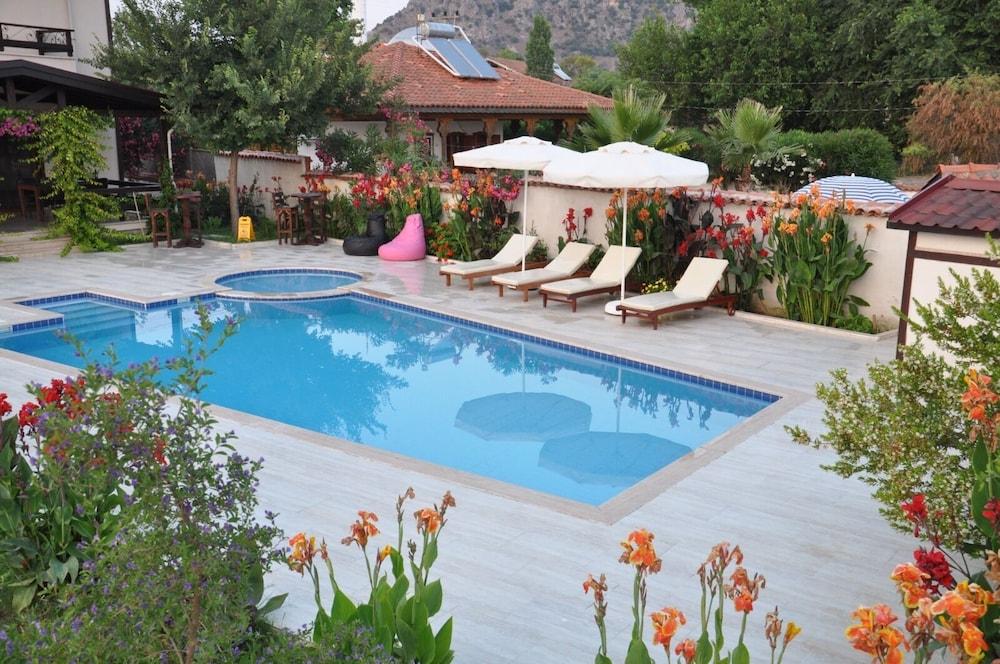 BEAUTIFUL 4-BED VILLA PRIVATE POOLS — DALYAN — fotografie hotel nr. 20