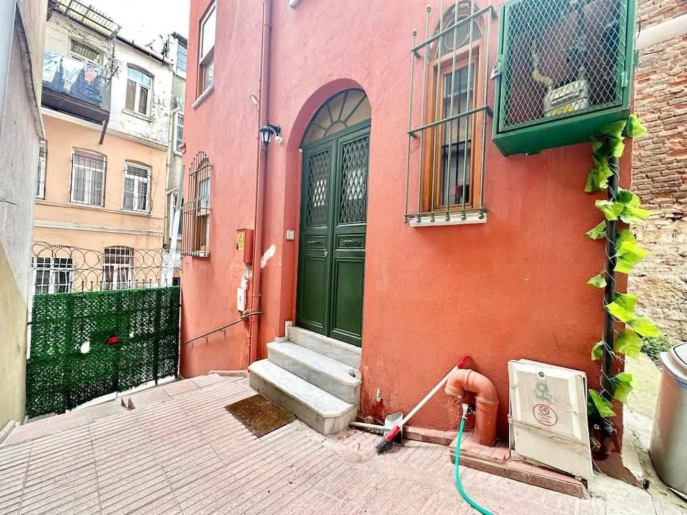 SAM SUITE APARTMENTS ISTIKLAL — ISTANBUL — fotografie hotel nr. 35