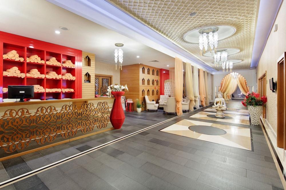DIAMOND EXCELLENCE RESORT & SPA — SIDE — фотография отеля №23