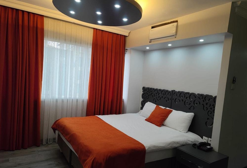 WOX EW HOTEL — IZMIR
