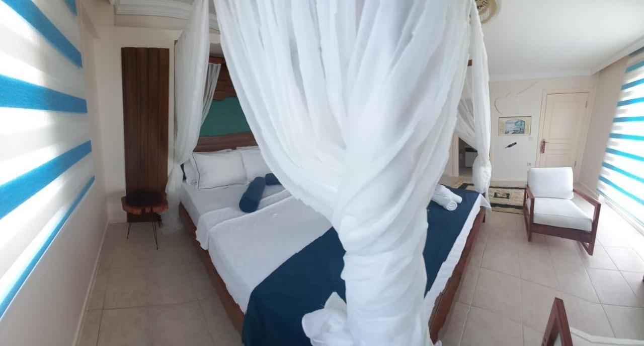 HOTEL ANTONIO — CESME — фотография отеля №24