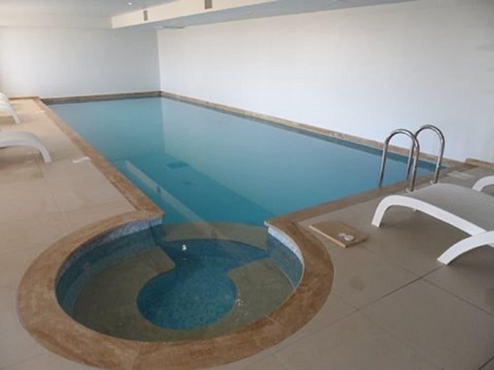 LUXURY 2 BED PRIVATE HOME CLOSE TO THE BEACH ON A SECURE COMMUNITY — SIDE — fotografie hotel nr. 17