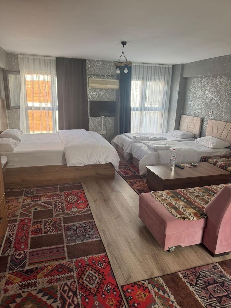 CIGLI VEGAS PANSIYON — IZMIR — фотография отеля №6