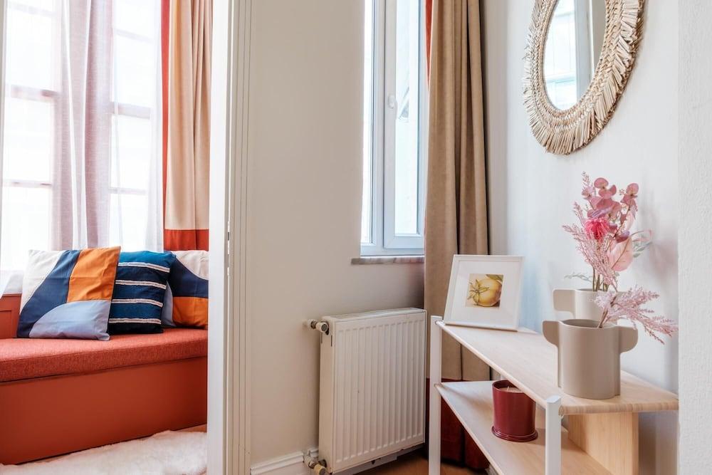 CHIC MODERN FLAT W BALCONY 5 MIN TO TAKSIM — ISTANBUL — fotografie hotel nr. 11