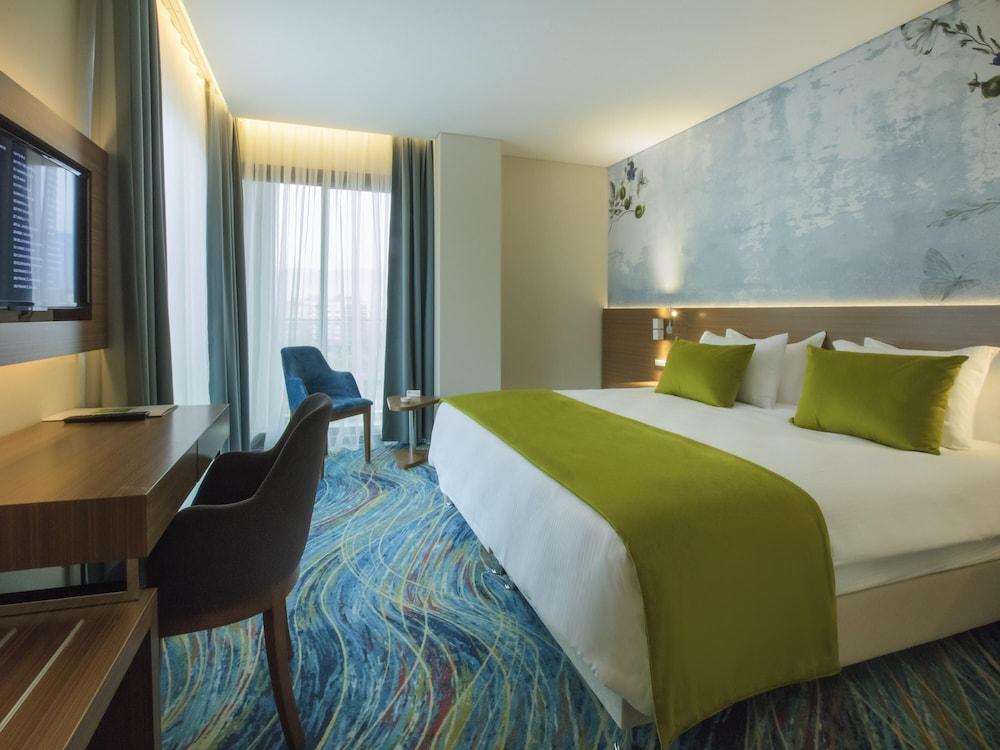 IBIS STYLES IZMIR BORNOVA — IZMIR — фотография отеля №5