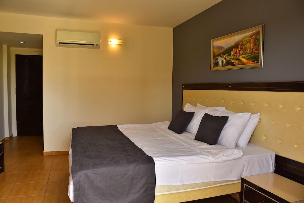 NORA SUIT HOTEL — SIDE — фотография отеля №4